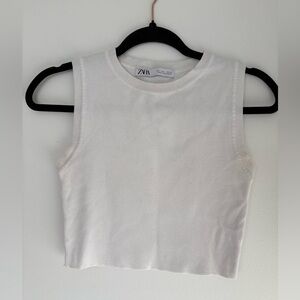 Zara Women's Elegant White Crop Top Size Large Minimalist